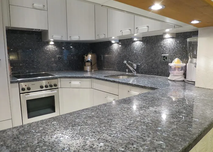 Franca U06 أروسا